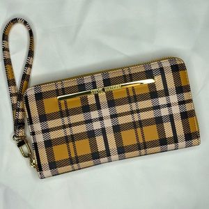 Steve Madden wallet. Mustard and navy.